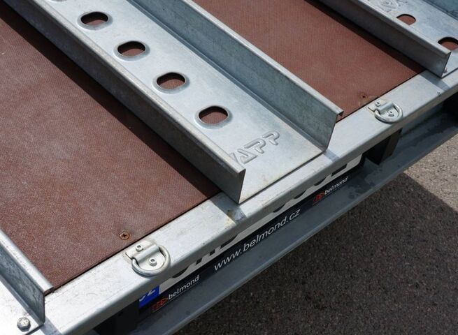 Přepravník na 2 motocykly